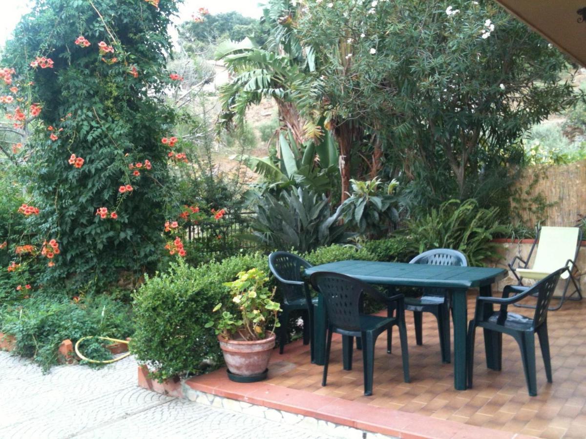 Stanza In Villa Con Giardino Vista Mare Чефалу Экстерьер фото