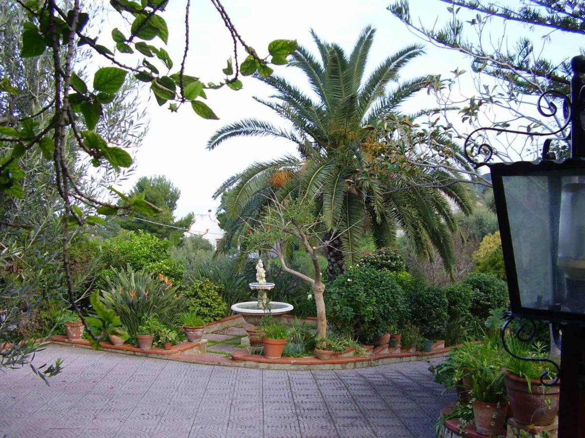 Stanza In Villa Con Giardino Vista Mare Чефалу Экстерьер фото