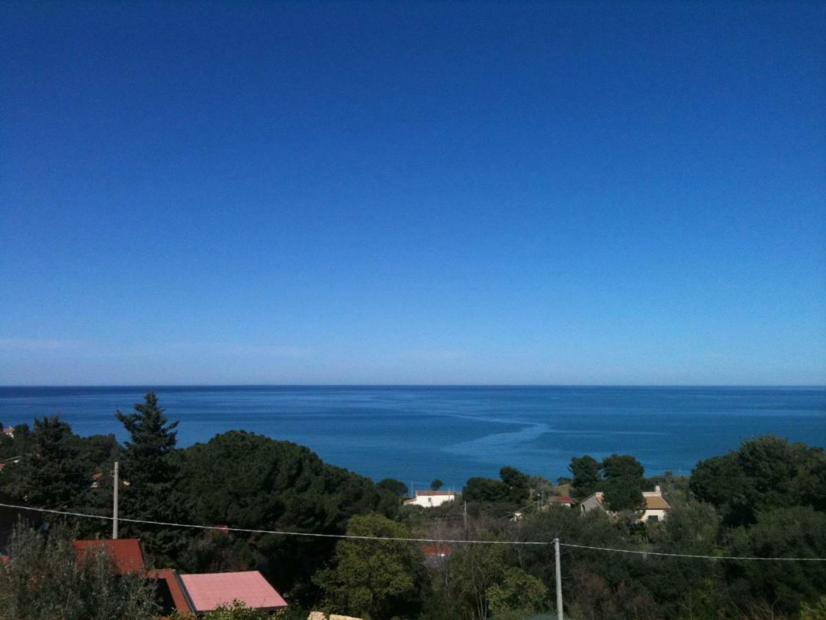 Stanza In Villa Con Giardino Vista Mare Чефалу Экстерьер фото